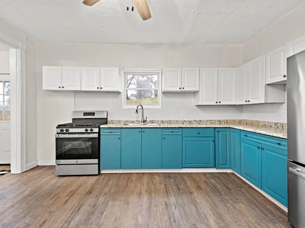 1916 New York Ave, McKeesport, PA 15133