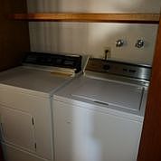 Washer Dryer Included!