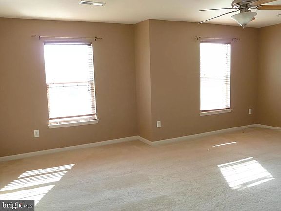 5th image of 1934 Palonia Ct