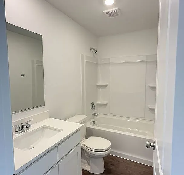 1604 E Gary St — Photo 13