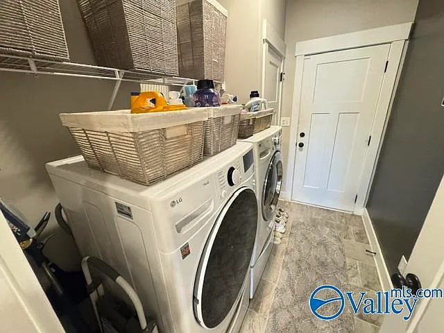 441 Ripple Lake Dr SW — Photo 40