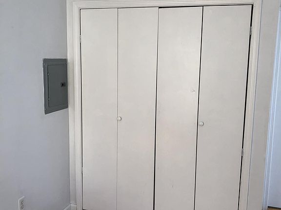 5th image of 634 Congress Ave #3
