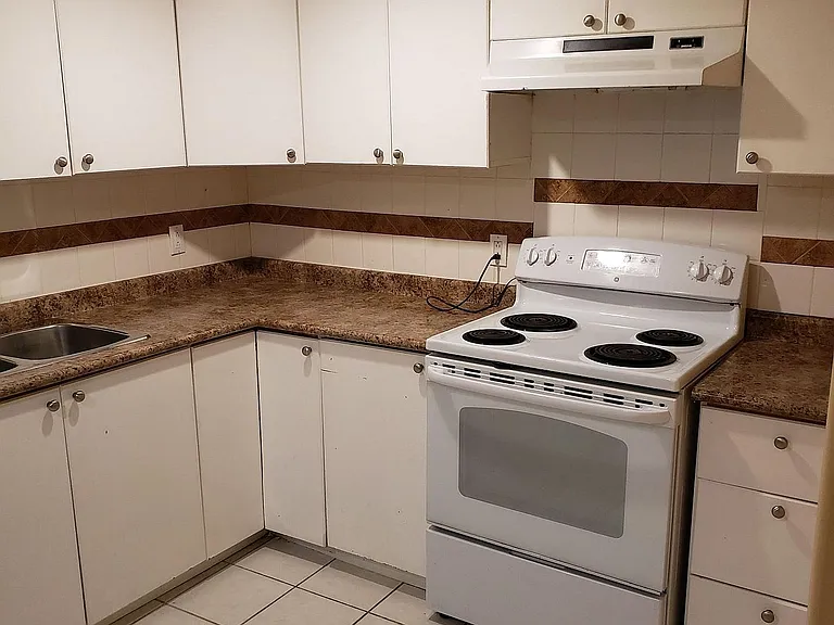 29 Ravenview Dr — Photo 9