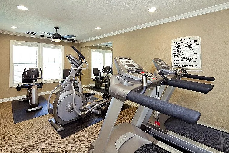 The Mirabella Senior Apartments — Photo 13