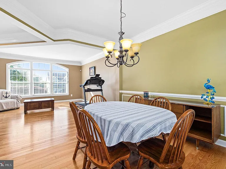 3314 Lady Catherine Cir — Photo 10