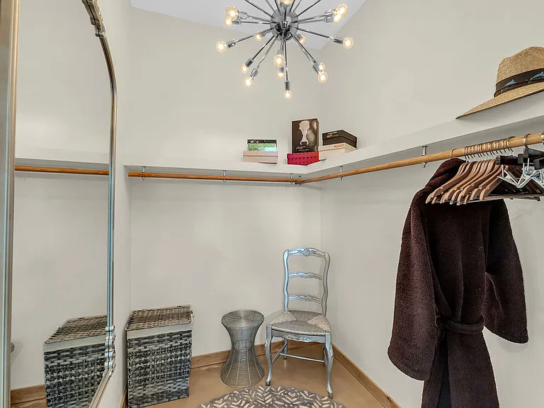 53945 Eisenhower Dr — Photo 31