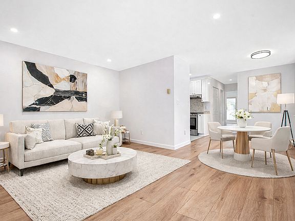 This photo is DIGITALLY STAGED