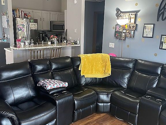 2nd image of 36 Vermont Ave