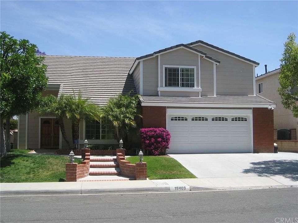 1st image of 19409 Windrose Dr