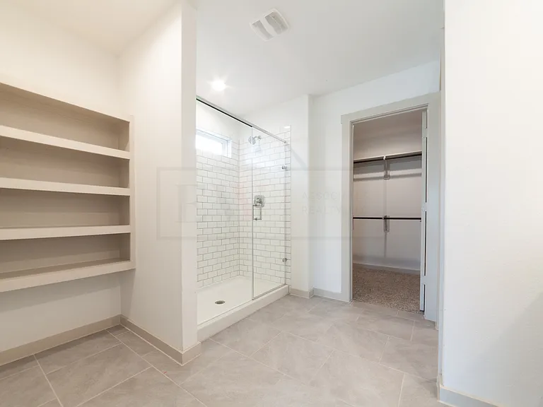 4010 Garver Grove Ln — Photo 23