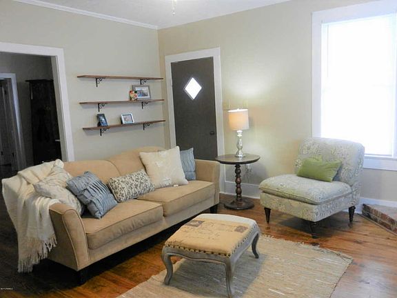 2nd image of 501 E Harrop St
