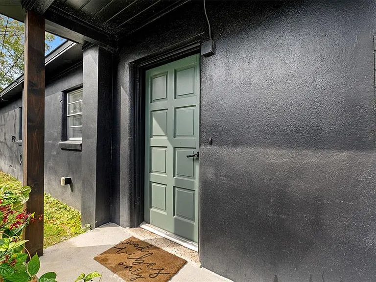 314.5 W Alva St — Photo 10