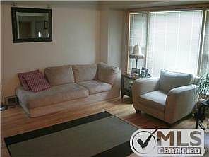 new real estate pic 067.JPG