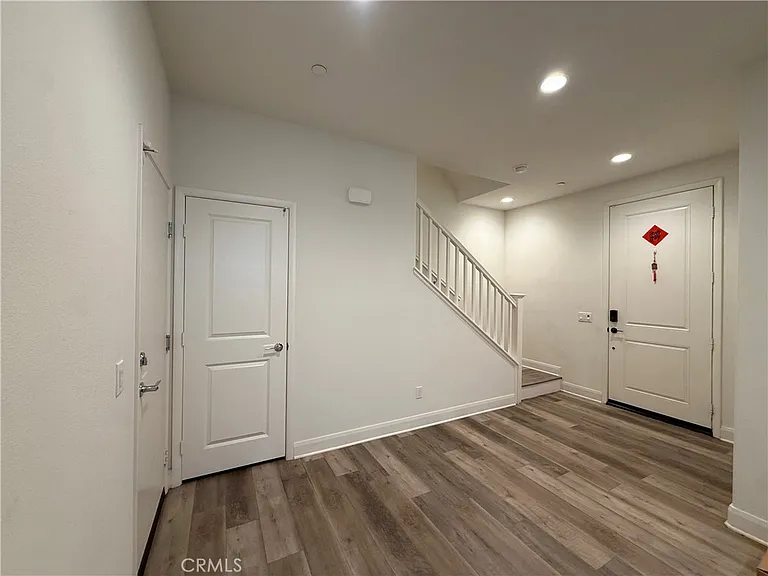 7362 Luminaire Pl — Photo 5