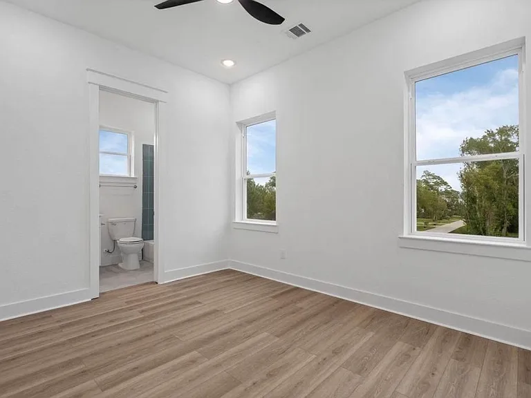 717 Janisch Rd — Photo 14