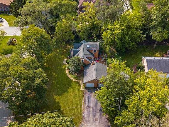 4th image of 1530 S Belmont Ave
