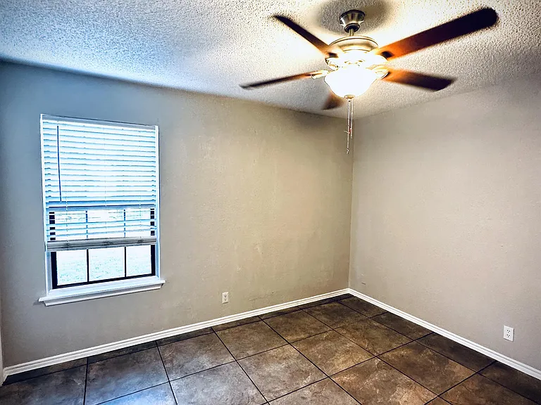 10543 Starcrest Dr #10543 — Photo 5