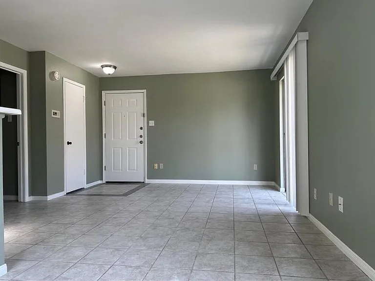 2750 Holly Hall St #701 — Photo 3