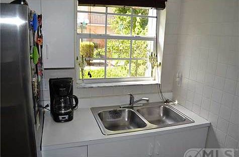 3rd image of 308 Waterside Dr