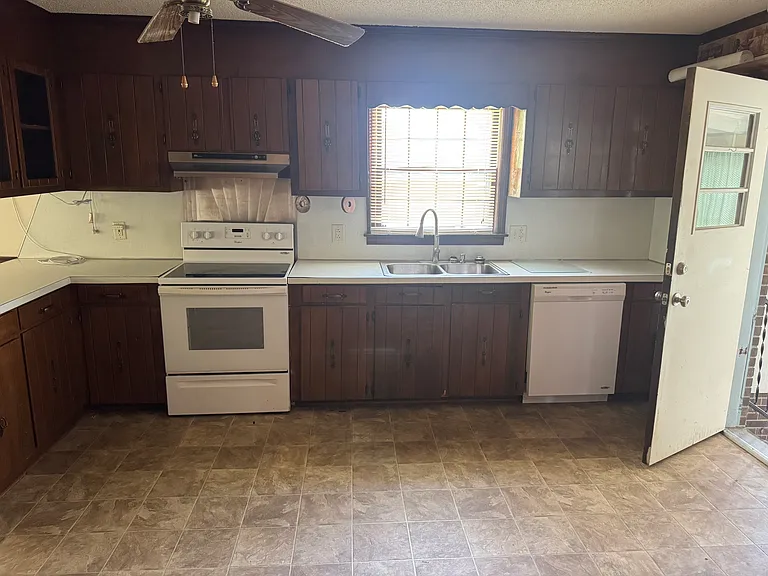 4021 Sunny Lane Dr — Photo 9