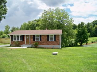 18 Ridgewood Ln, Patrick Springs, VA 24133