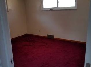 455 Salvini Dr, Pittsburgh, PA 15243