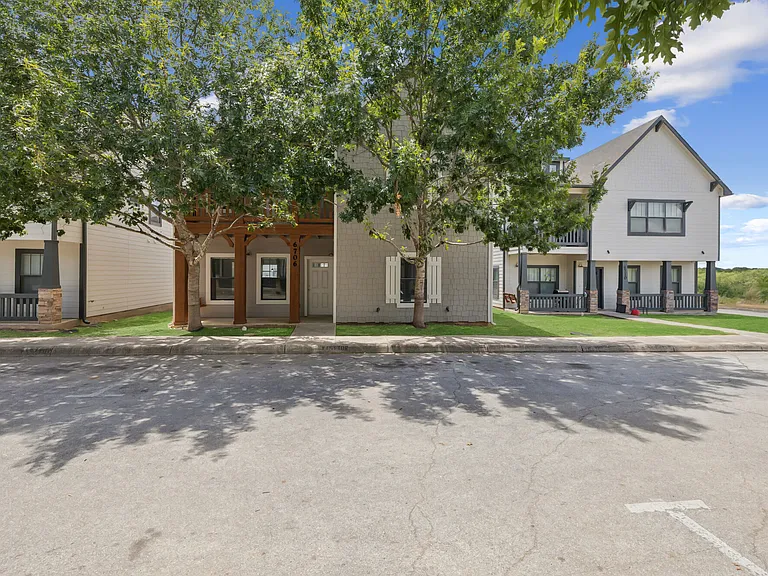 Cottages at Leon Creek — Photo 23