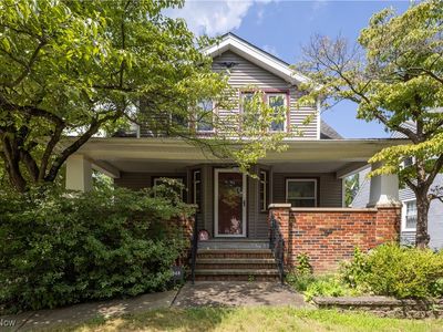 1048 Oxford Rd, Cleveland Heights, OH, 44121