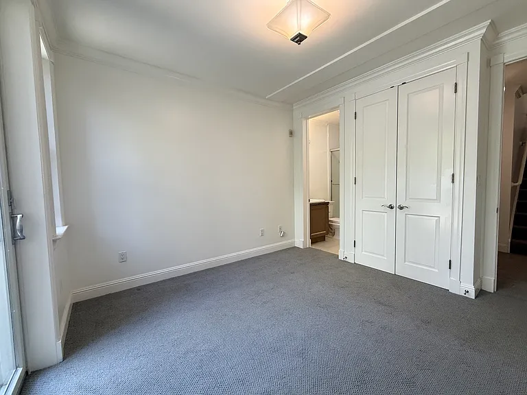3316 California St #2 — Photo 24