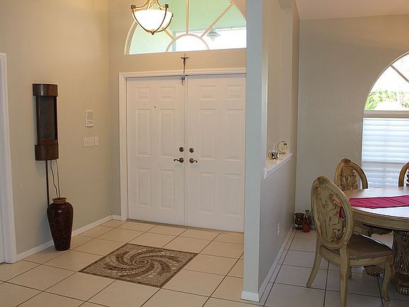 2nd image of 314 McArthur Ave
