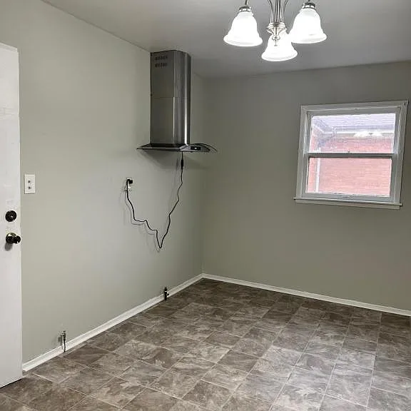 6111 Chambers Way — Photo 5