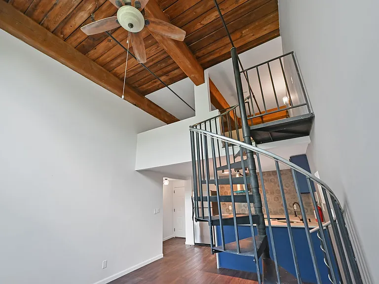 384 Trenton Ave #3E — Photo 7