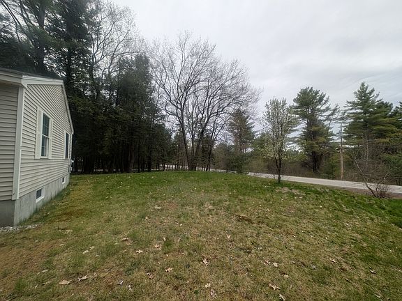 3rd image of 17 McConkey Rd