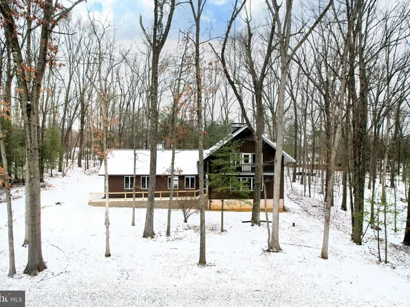 637 Crandall Dr, State College, PA 16803