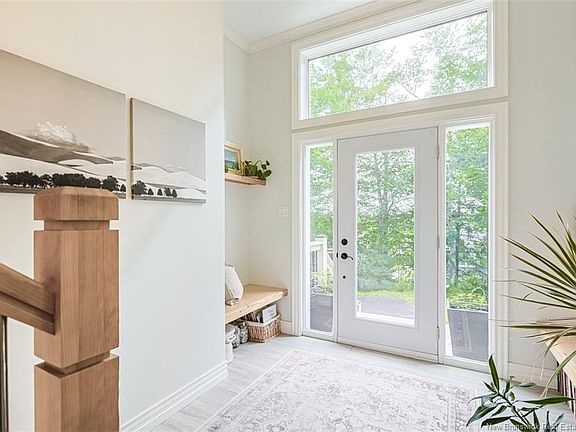 5th image of 4 Epworth Park Rd