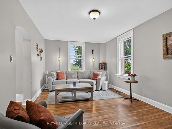5th image of 3131 River Rd