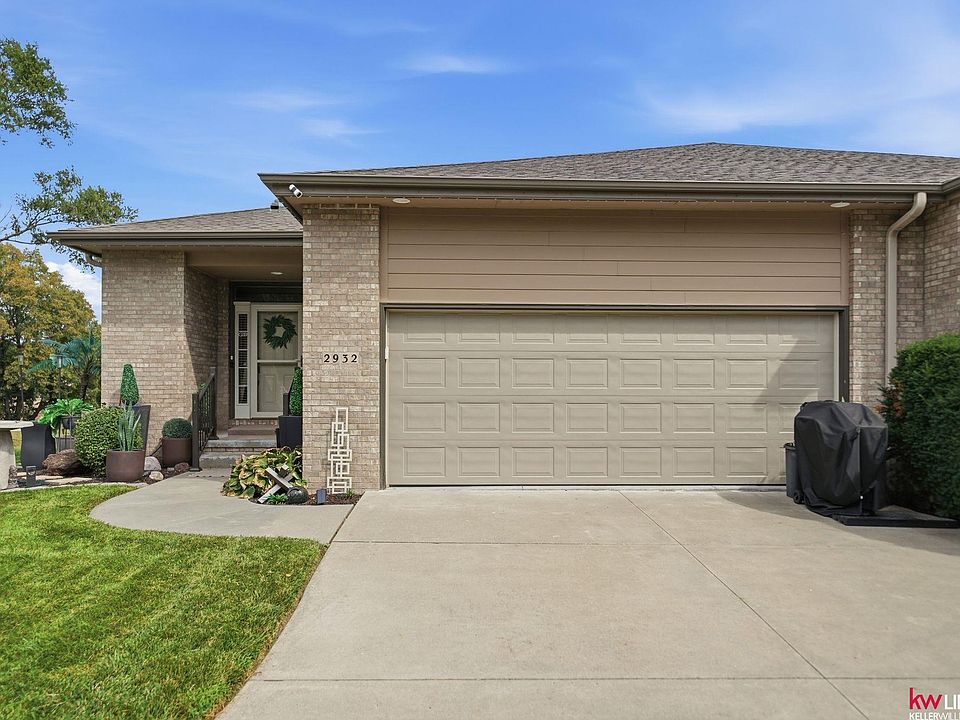 1st image of 2932 Park Place Ct