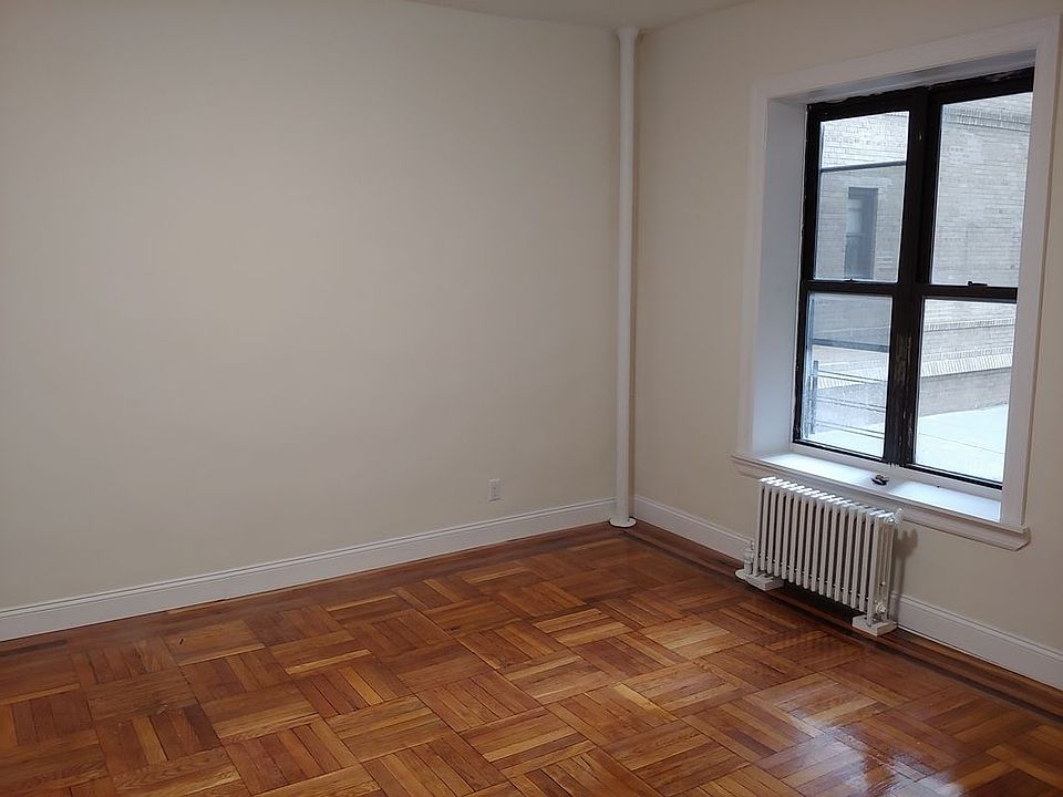 2nd image of 8603 102nd St APT 1A