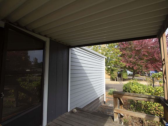 3rd image of 5050 Columbus St SE Unit 195