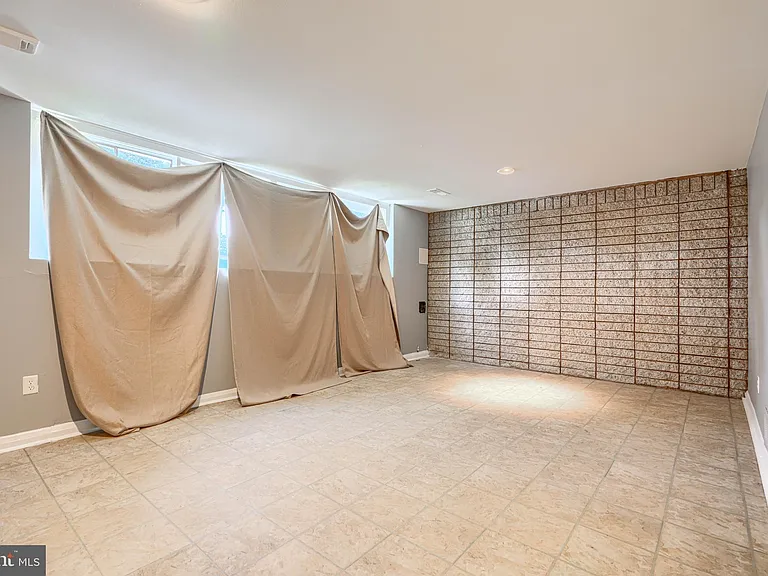 6901 Chippewa Dr — Photo 38