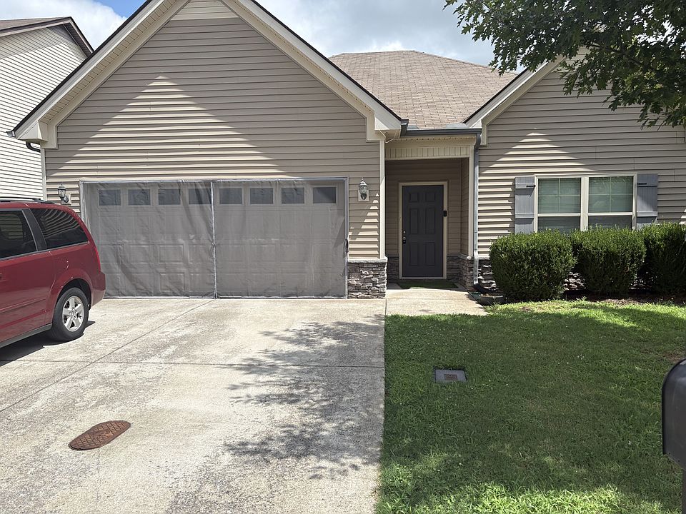 1st image of 3376 Tourmaline Dr