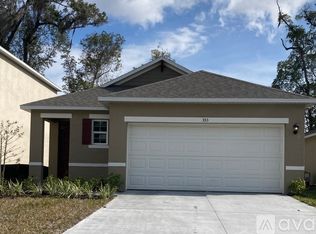 353 Pelham Park Dr, Deland, FL 32720