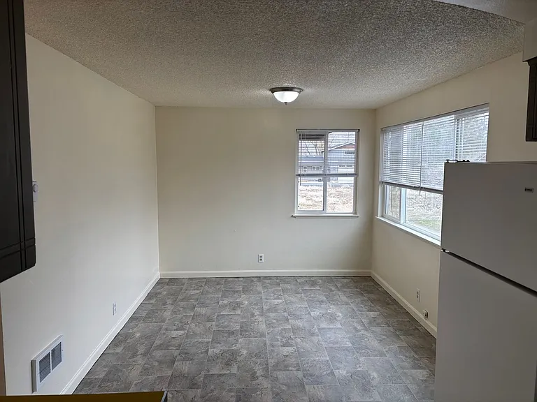 62970 Florence Dr — Photo 8