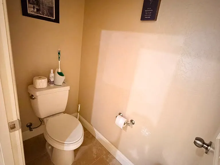 6682 E Fedora Ave — Photo 5
