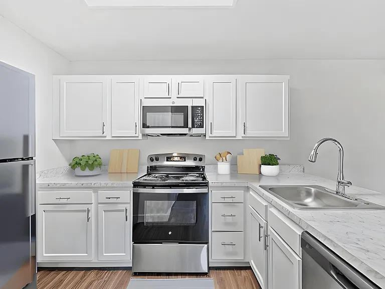 Apartments at Urbana — Photo 59