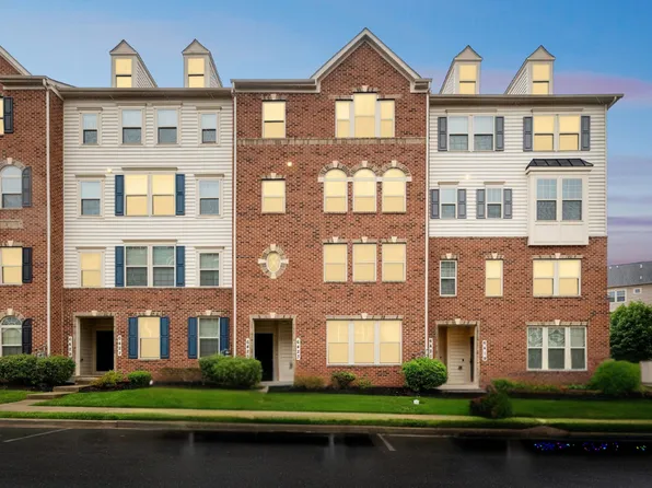 6425 Alan Linton Blvd E, Frederick, MD 21703