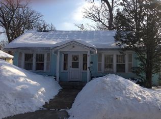 217 Midway Dr, Mundelein, IL 60060