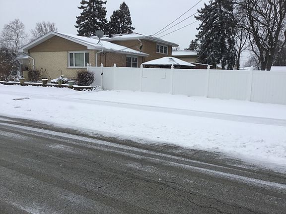 3rd image of 17024 Maryland Ave