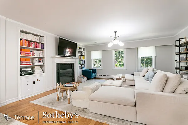 Rented by Terrace Sotheby's International Realty | media 24