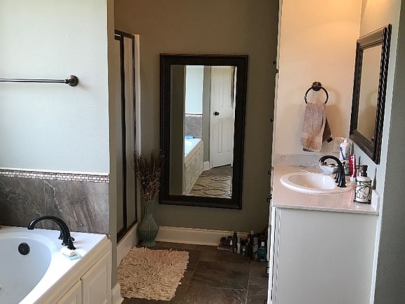 4th image of 39118 Driftwood Crossing Ct